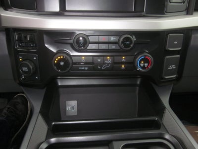 2027 Ford Super Duty F-350 SRW XLT