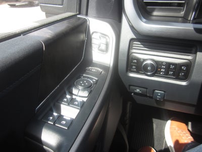 2026 Ford Super Duty F-350 SRW LARIAT