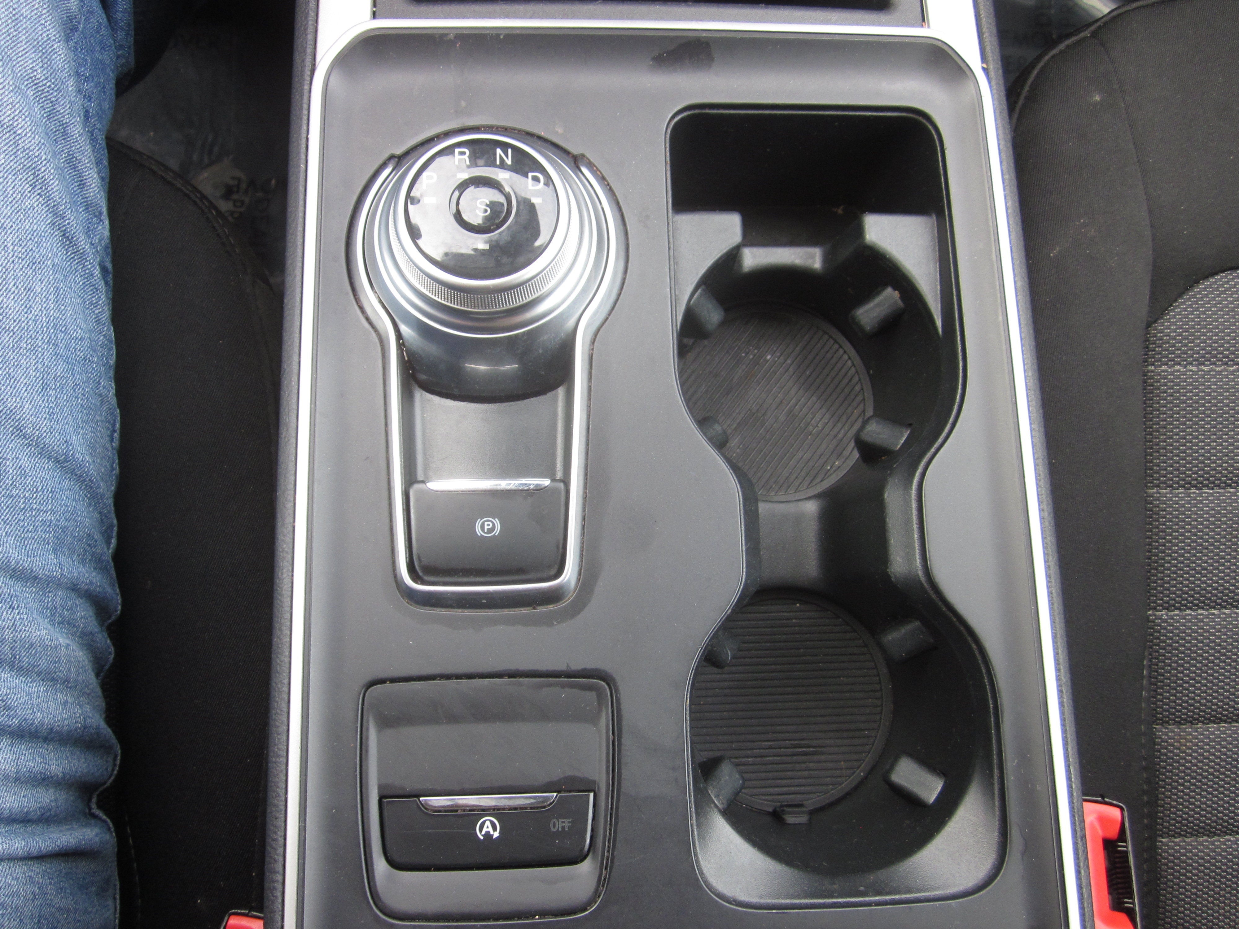 2024 Ford Edge SE