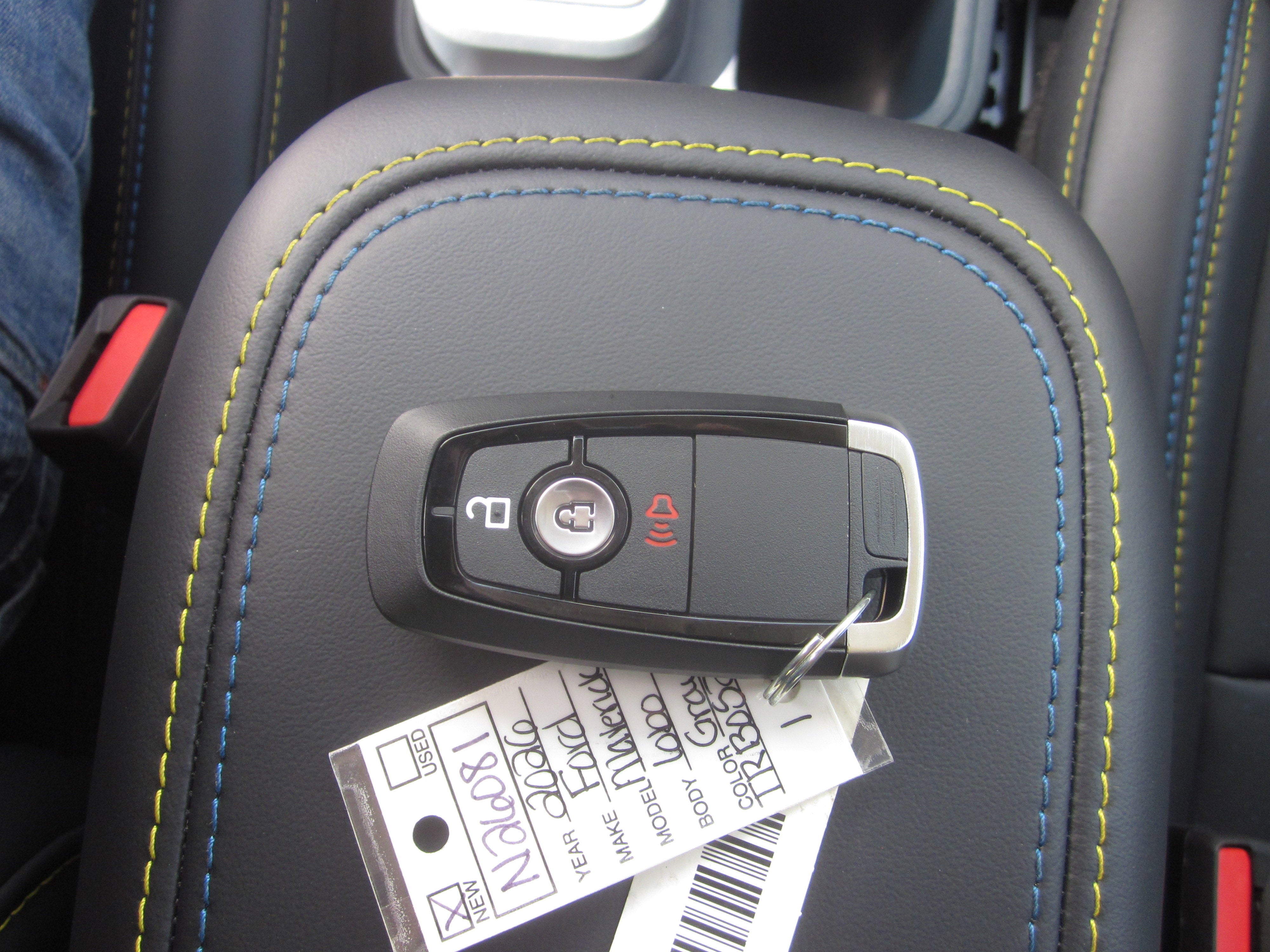 2026 Ford Maverick Lobo Standard