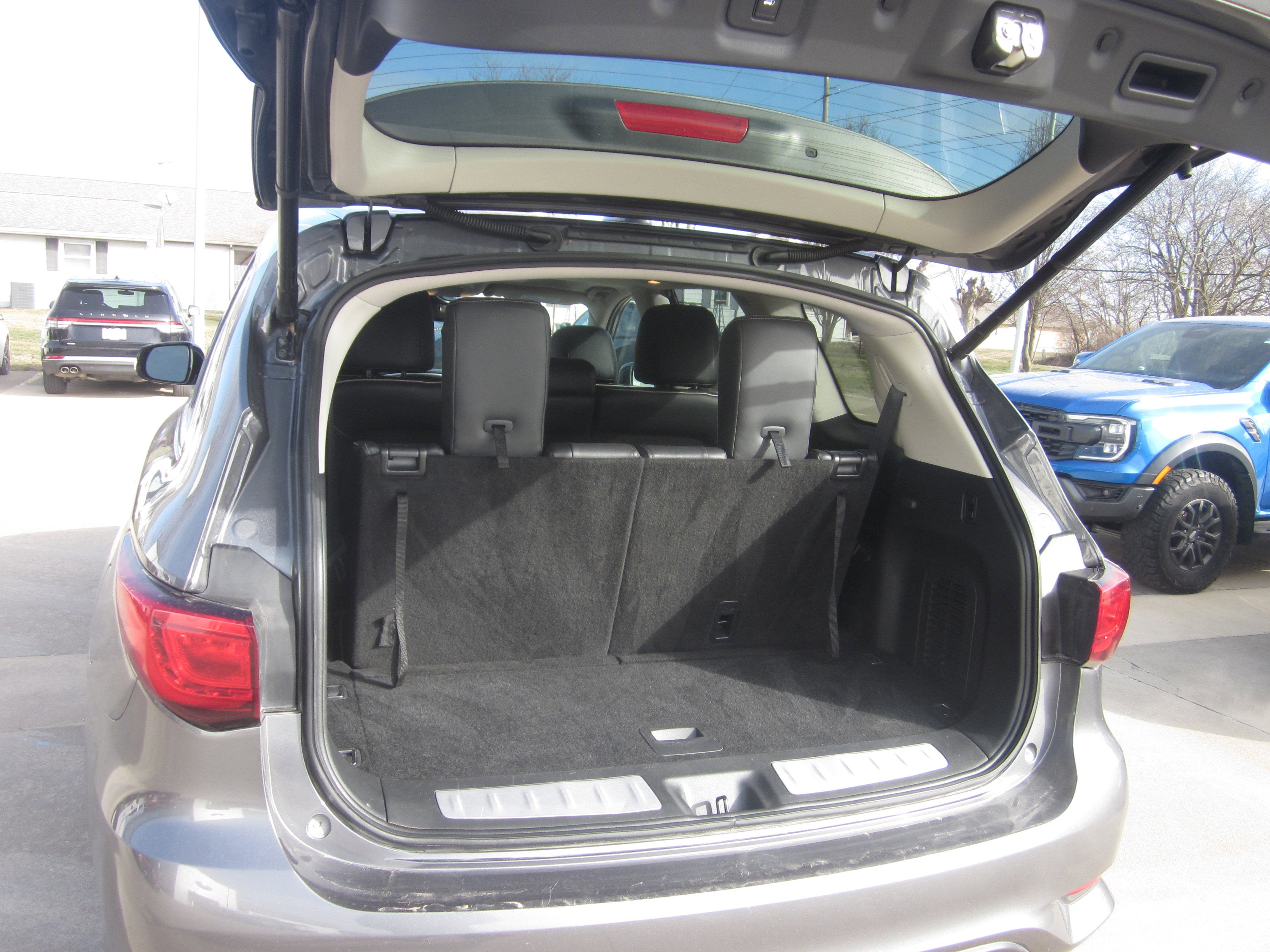 2019 INFINITI QX60 PURE