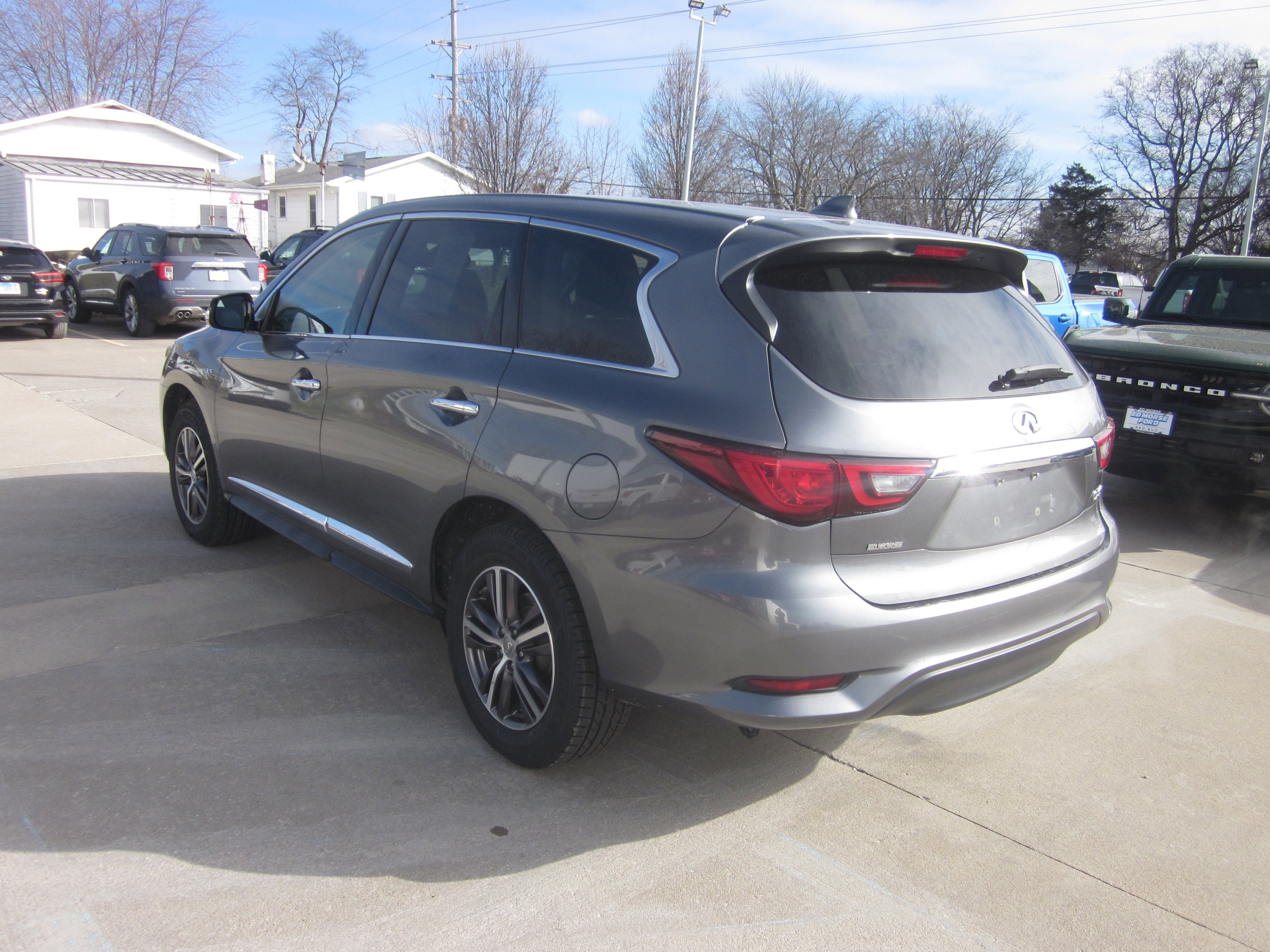 2019 INFINITI QX60 PURE