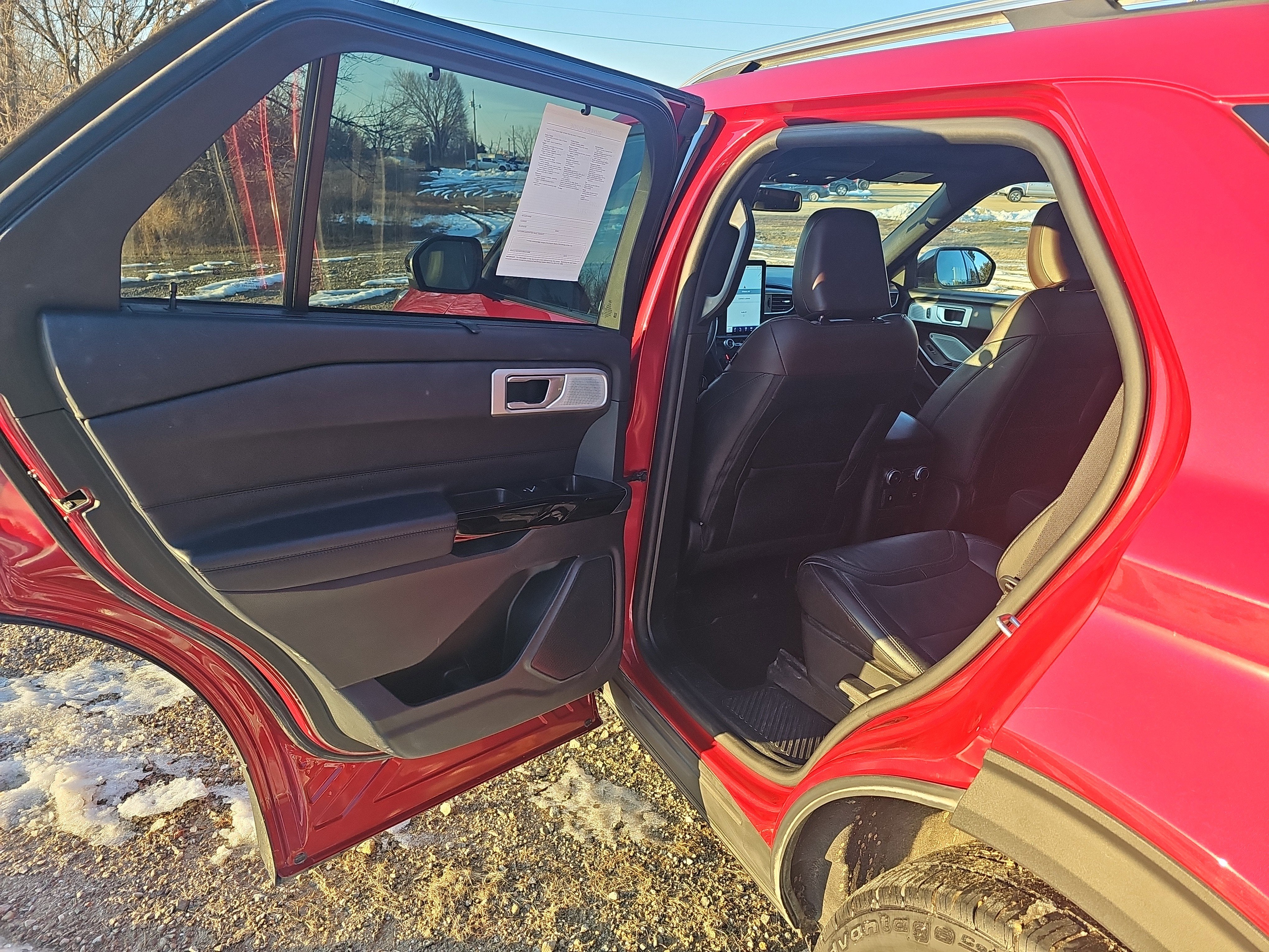 2023 Ford Explorer Platinum