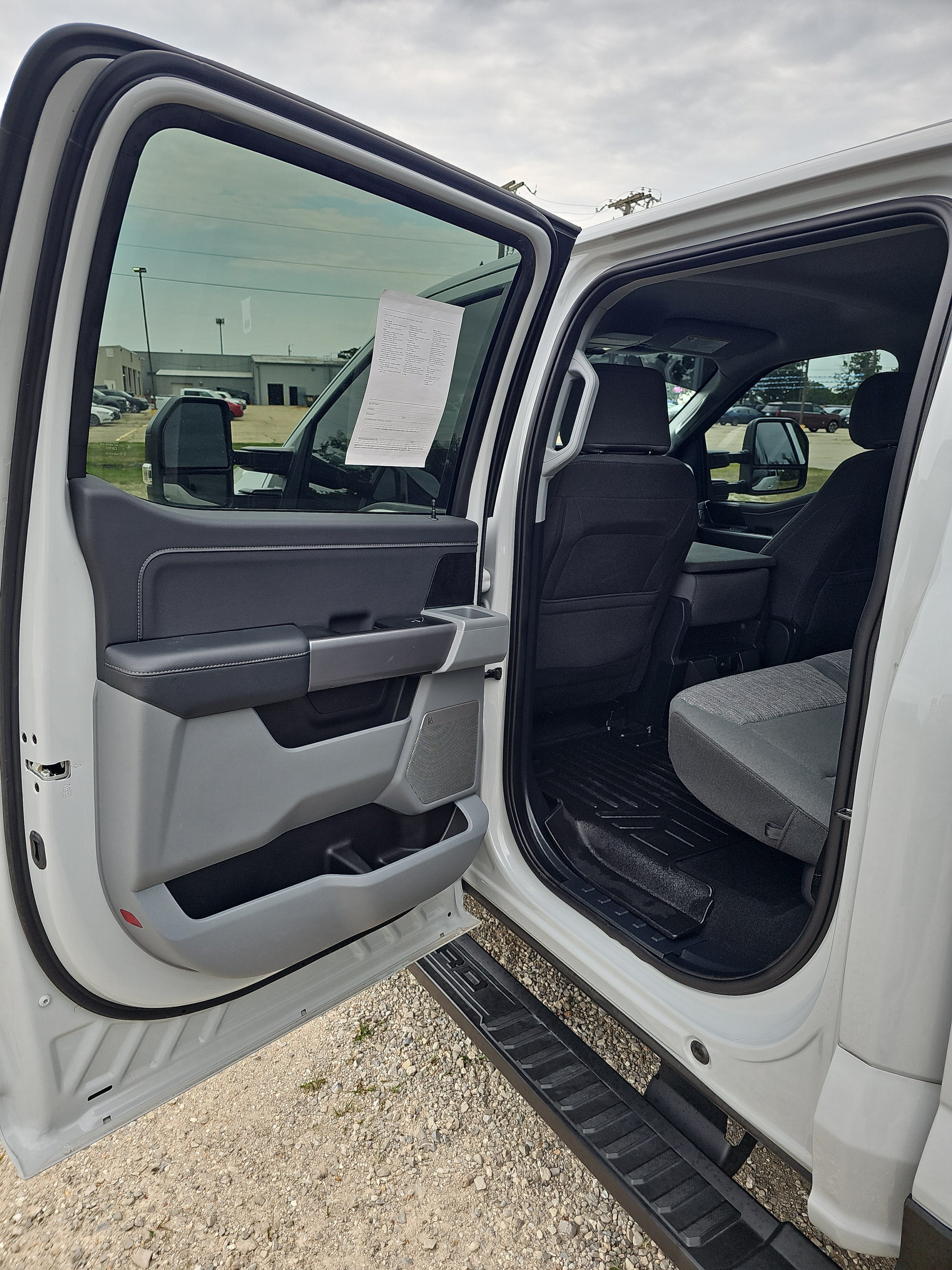 2025 Ford Super Duty F-250 SRW XLT