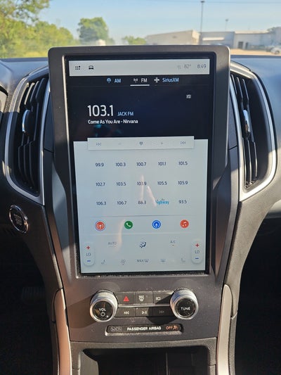 2022 Ford Edge SEL