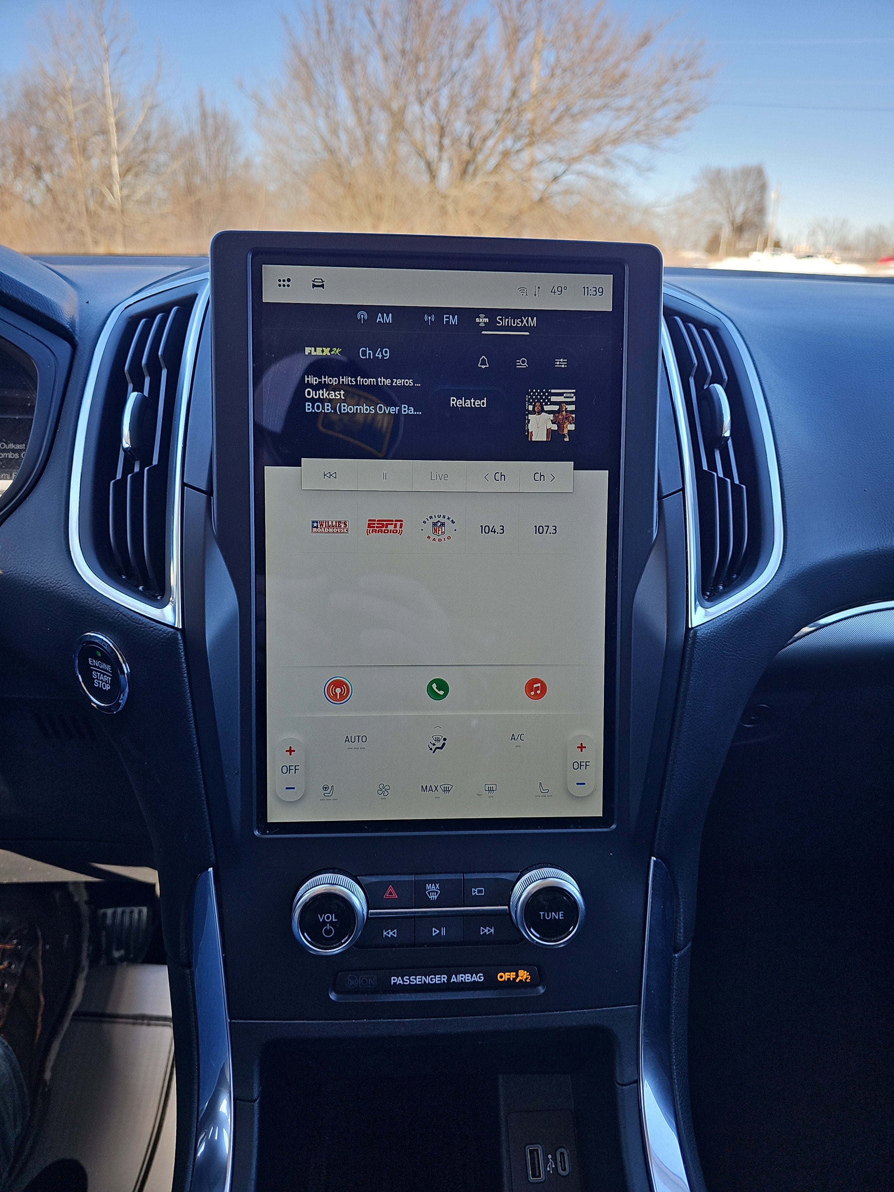 2024 Ford Edge Titanium