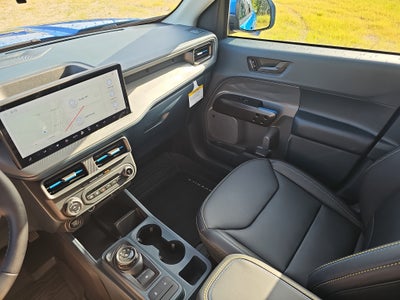 2026 Ford Maverick Lobo High