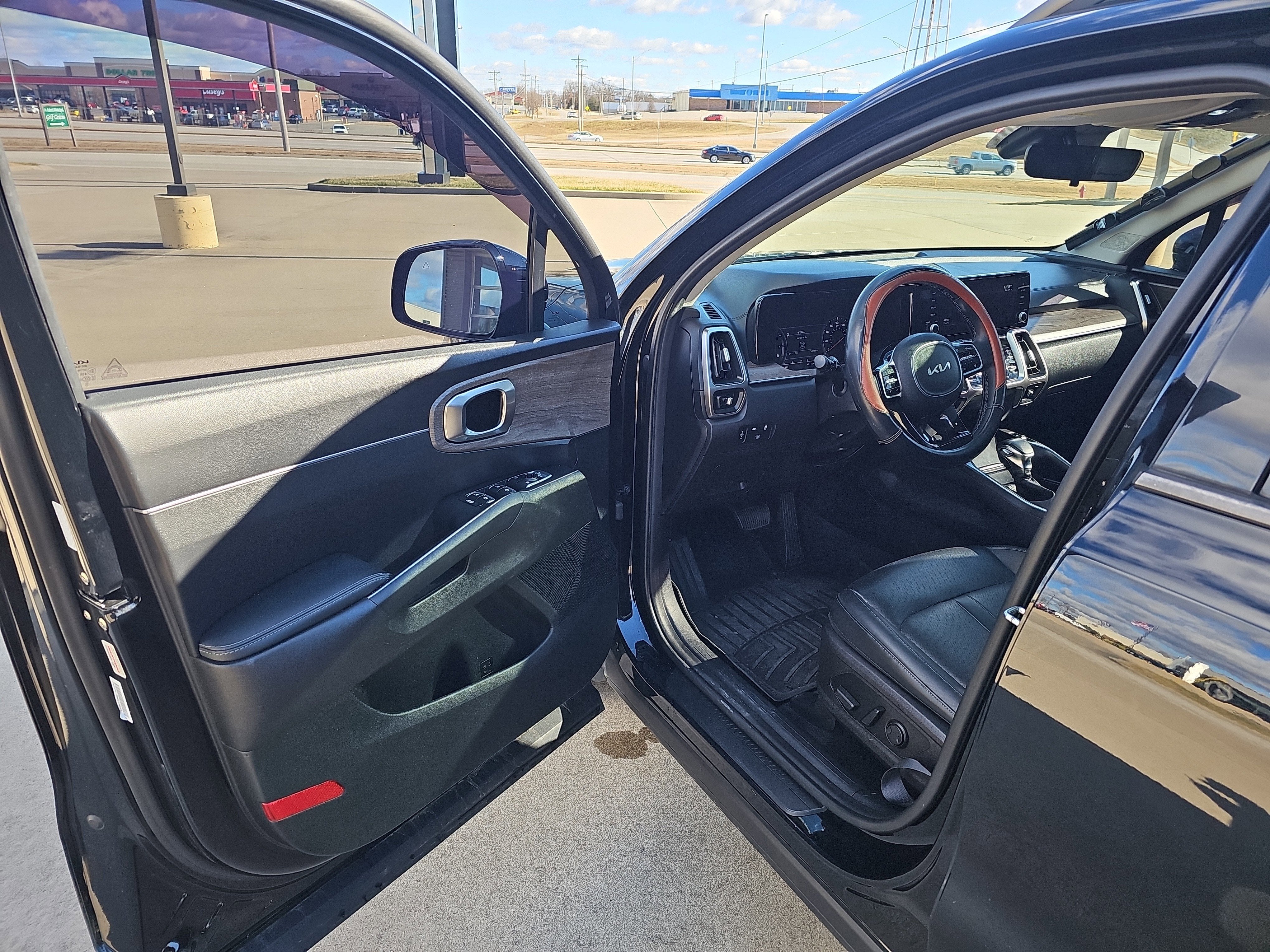 2022 Kia Sorento X-Line EX