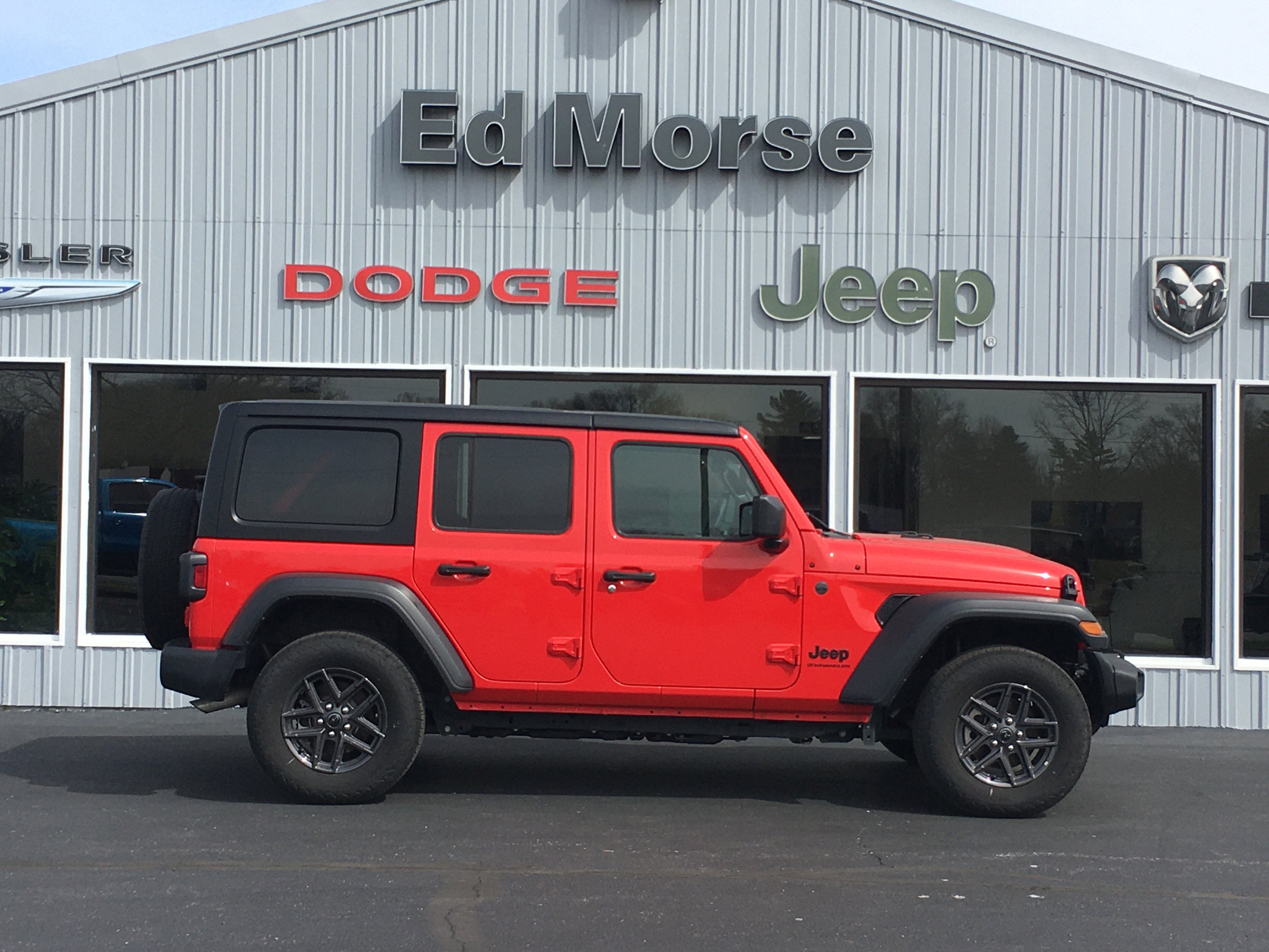 2024 Jeep Wrangler 4-Door Sport S 4x4