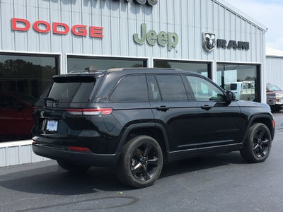 2023 Jeep Grand Cherokee Altitude 4x4