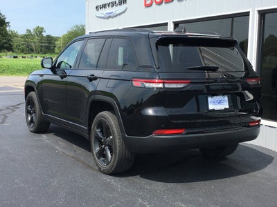 2023 Jeep Grand Cherokee Altitude 4x4
