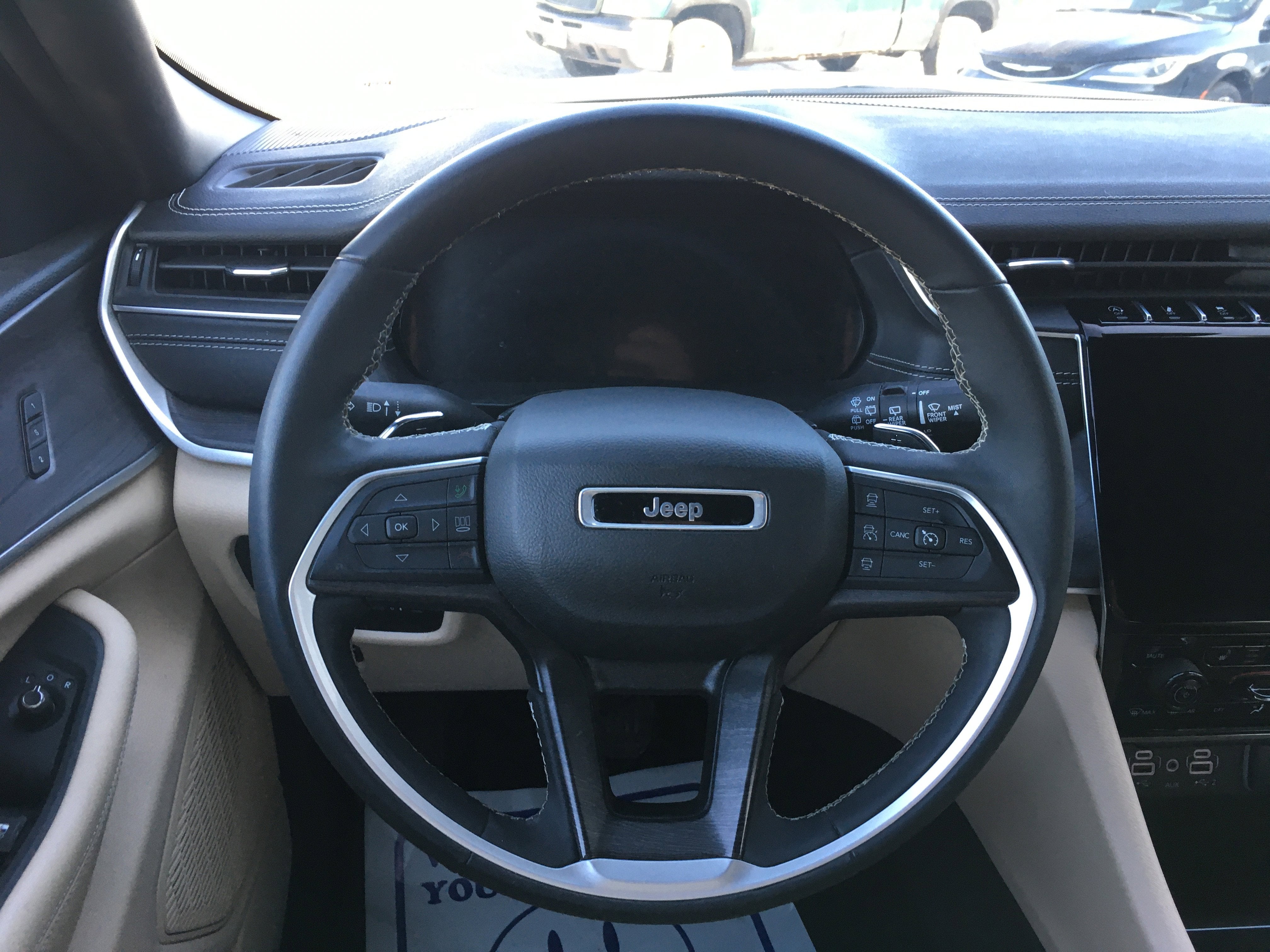 2023 Jeep Grand Cherokee Limited 4x4