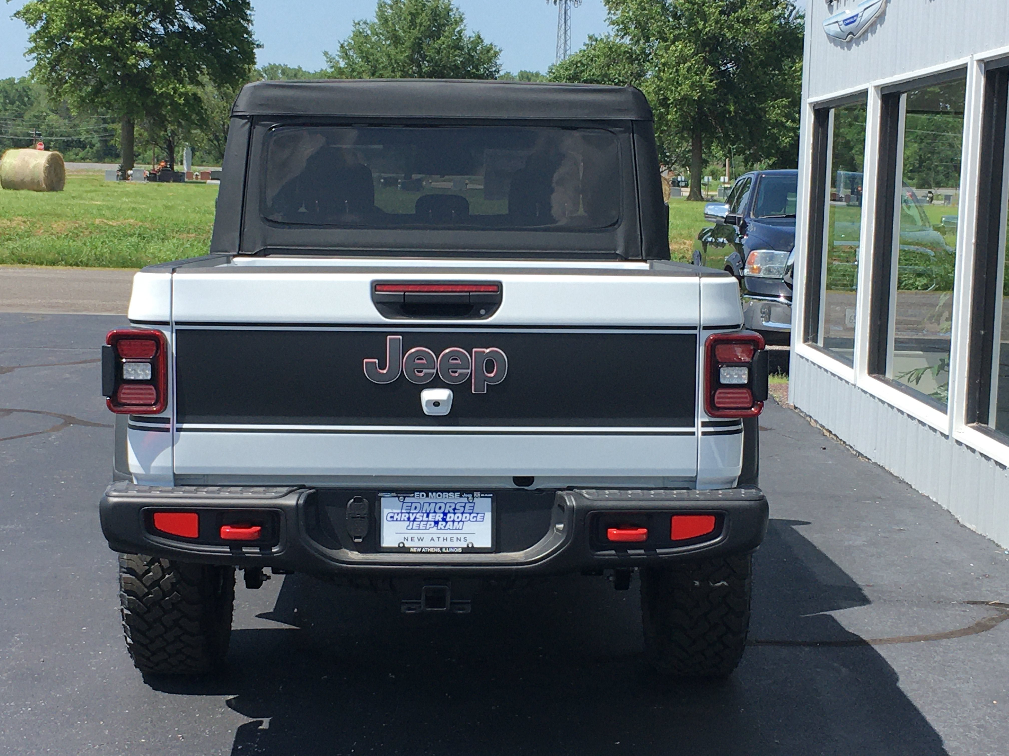 2026 Jeep Gladiator GLADIATOR SHADOW OPS 4X4