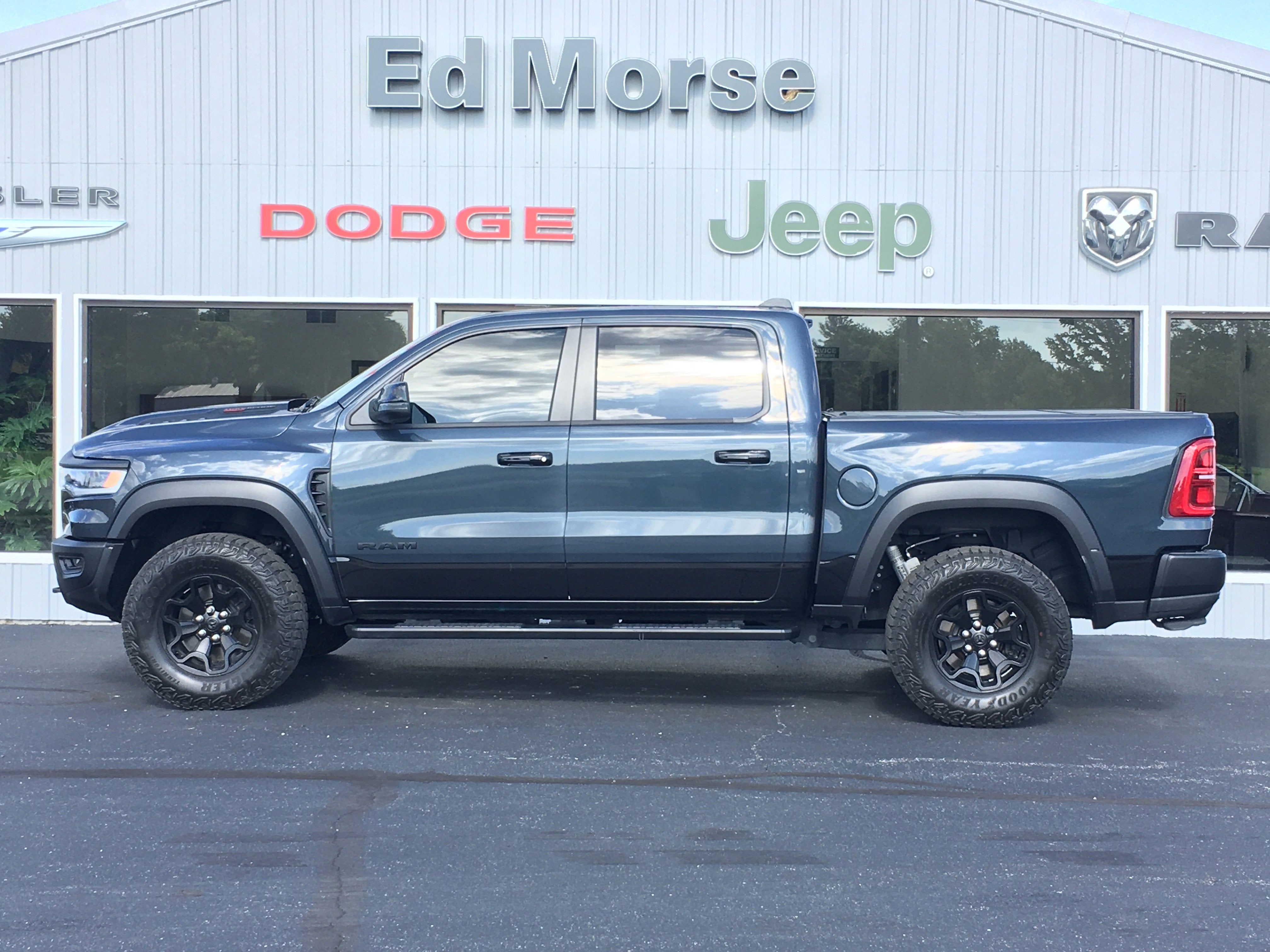 2025 RAM 1500 RHO Crew Cab 4x4 5'7' Box