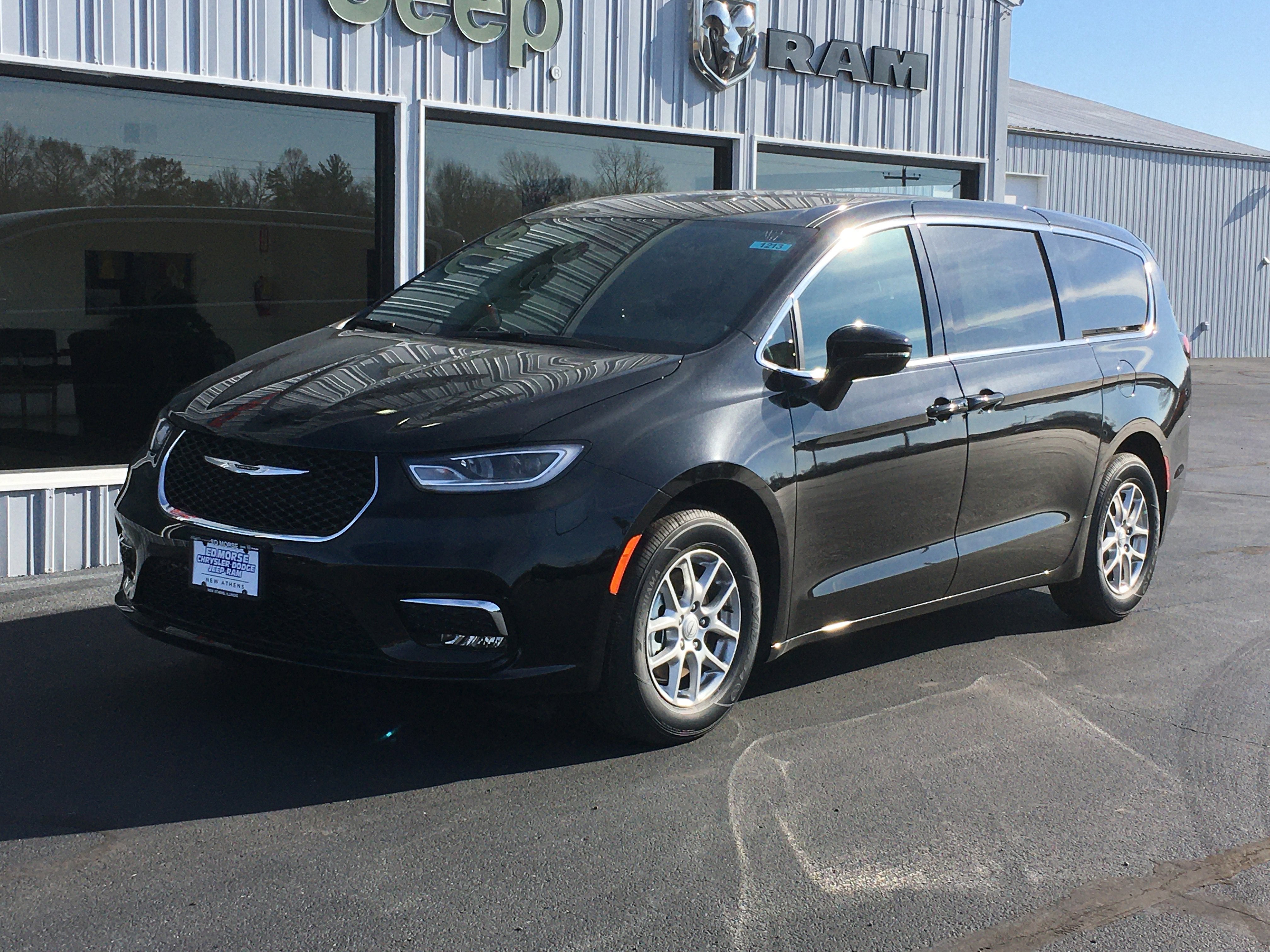 2026 Chrysler Pacifica PACIFICA SELECT