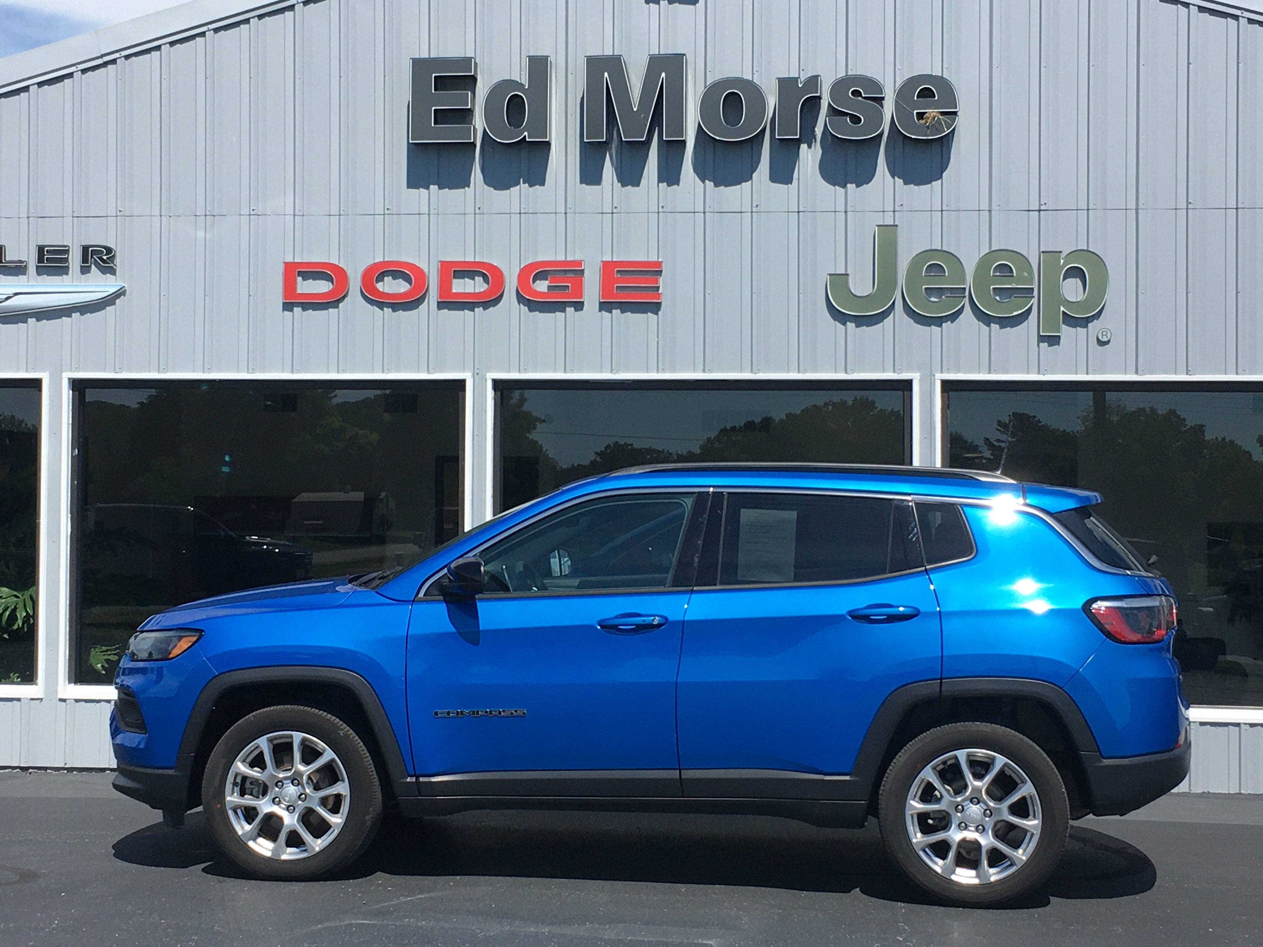 2023 Jeep Compass Latitude Lux FWD