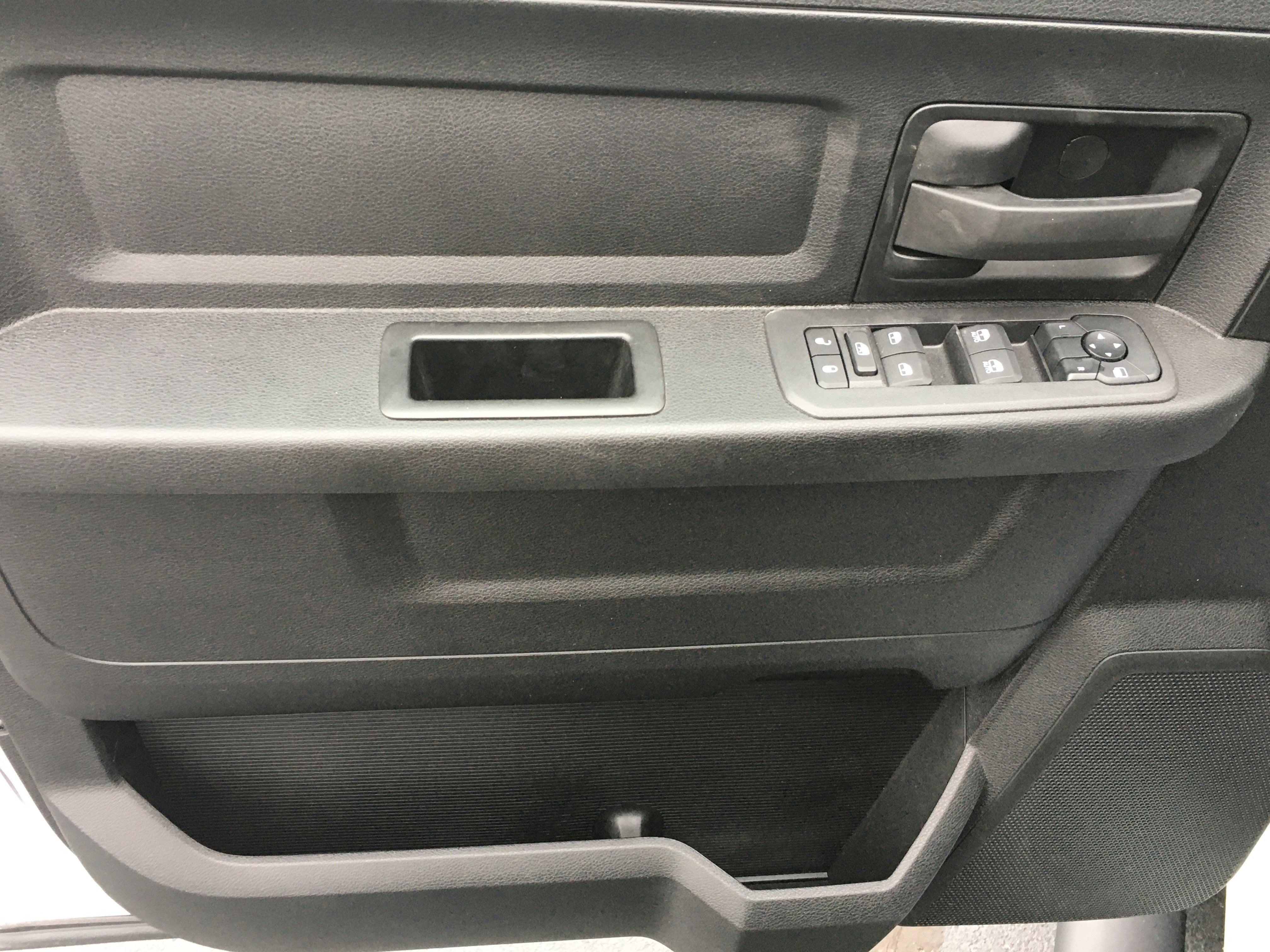 2025 RAM Ram 2500 RAM 2500 TRADESMAN CREW CAB 4X4 6'4' BOX