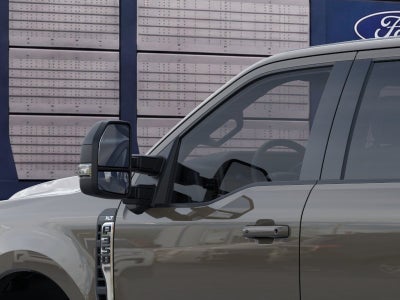 2026 Ford Super Duty F-350 SRW XLT