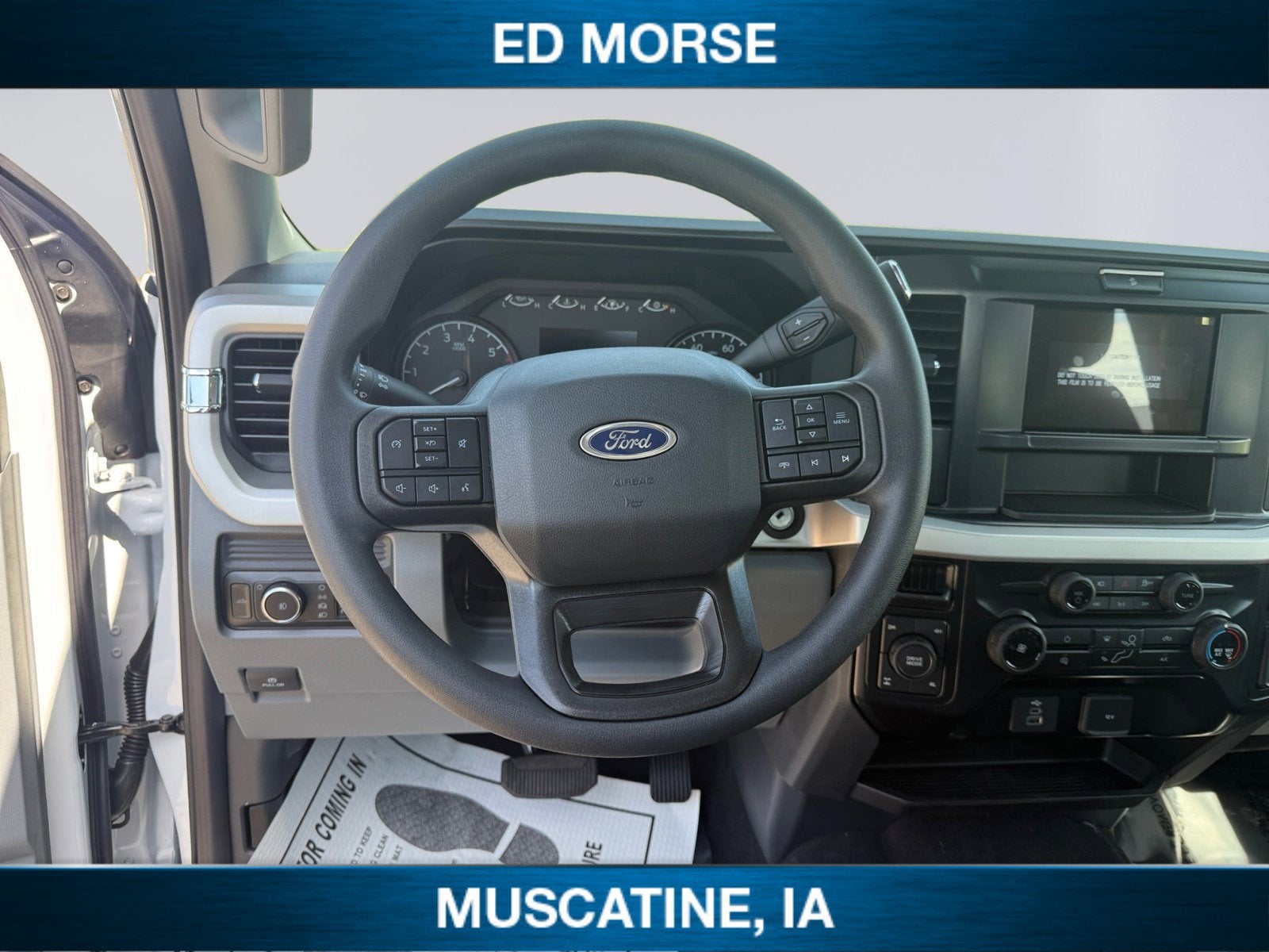 2025 Ford Super Duty F-350 SRW XL