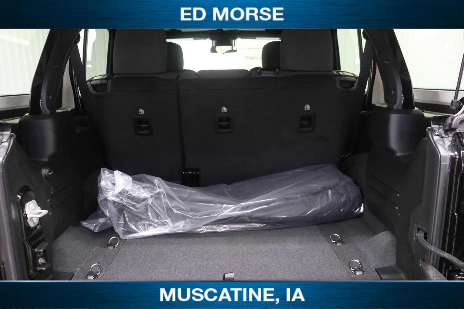 2024 Jeep Wrangler WRANGLER 4-DOOR SAHARA