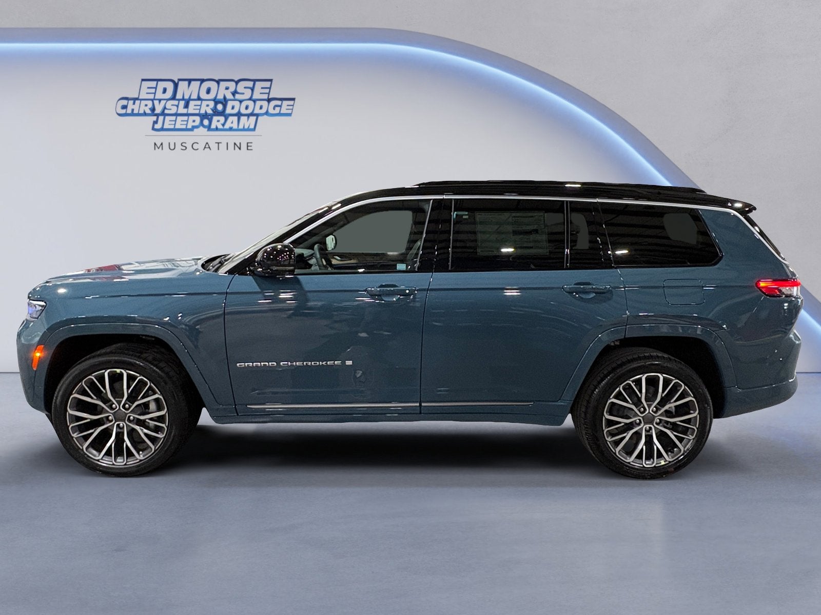 2026 Jeep Grand Cherokee GRAND CHEROKEE L SUMMIT 4X4
