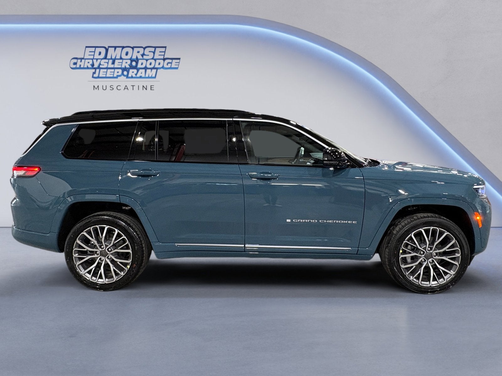 2026 Jeep Grand Cherokee GRAND CHEROKEE L SUMMIT 4X4