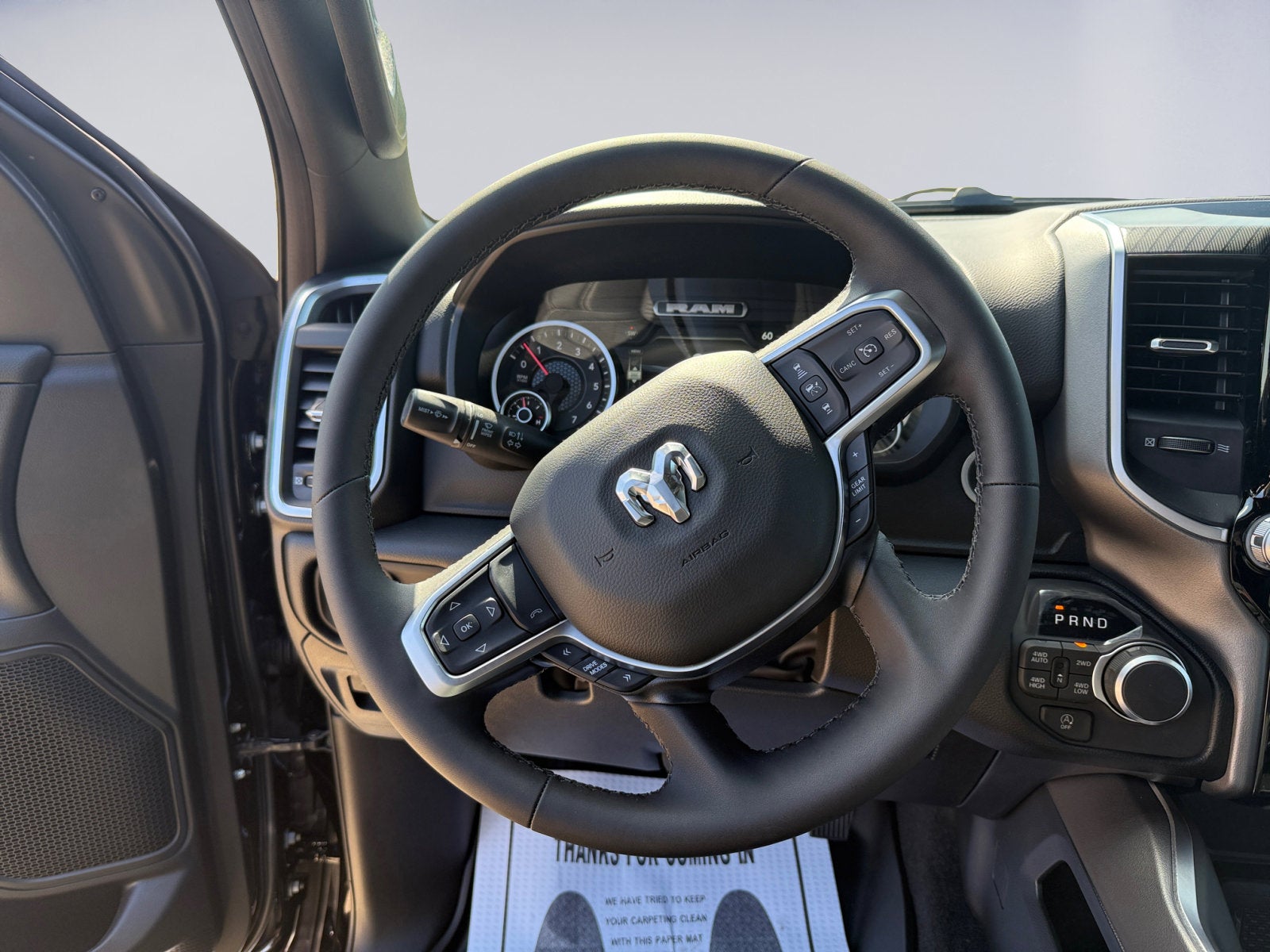 2025 RAM Ram 1500 RAM 1500 BIG HORN CREW CAB 4X4 5'7' BOX