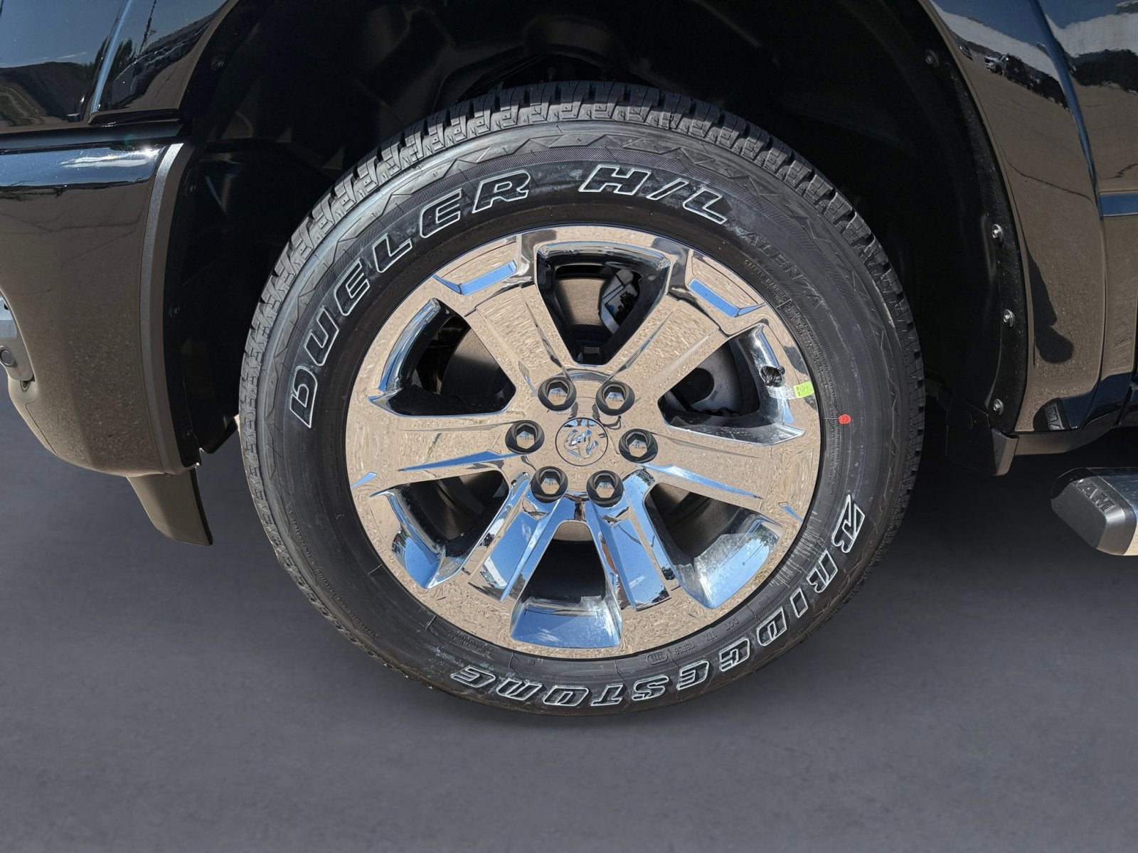 2025 RAM Ram 1500 RAM 1500 BIG HORN CREW CAB 4X4 5'7' BOX