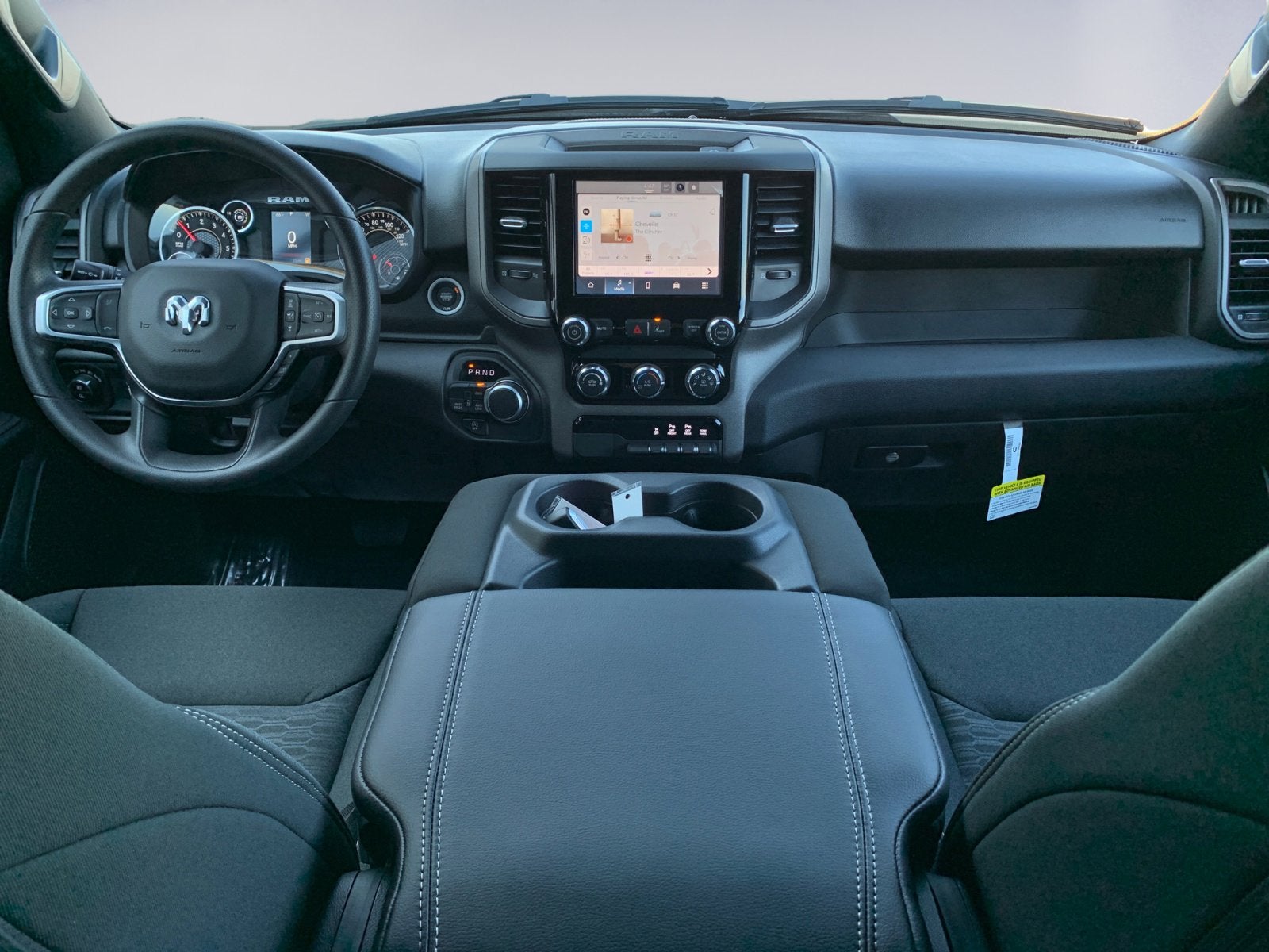 2025 RAM Ram 1500 RAM 1500 TRADESMAN CREW CAB 4X4 5'7' BOX