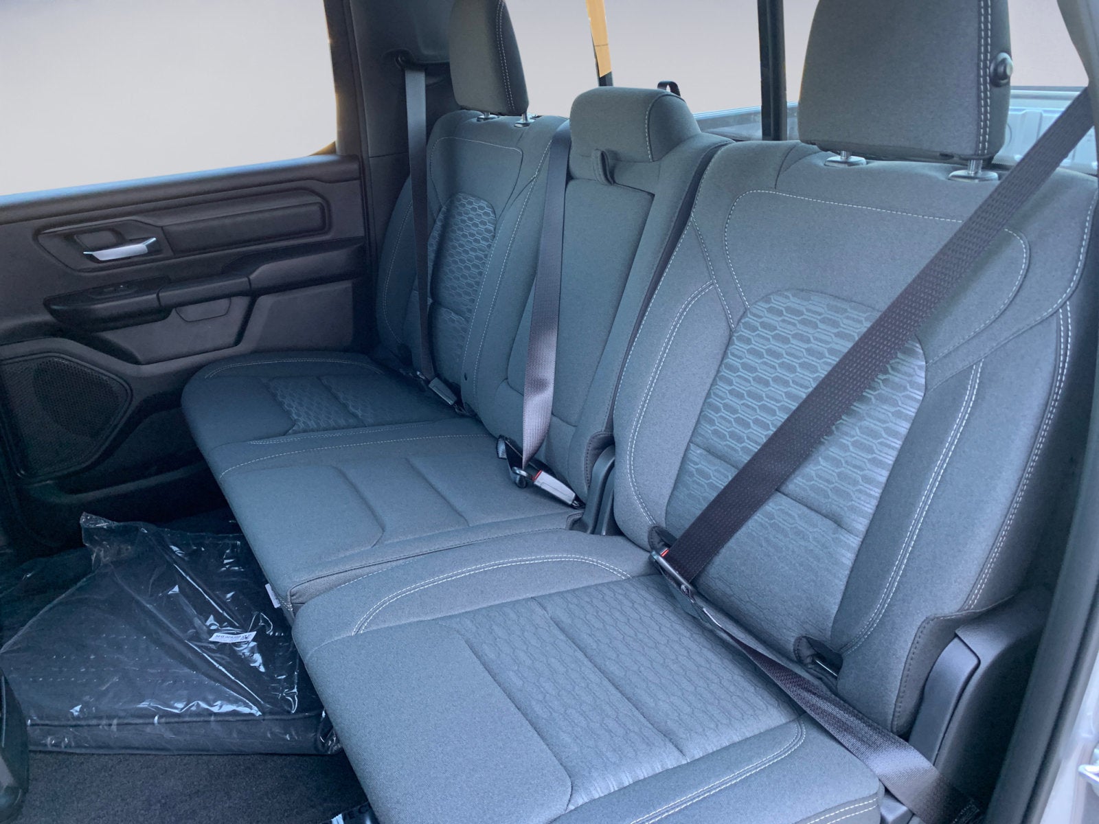 2025 RAM Ram 1500 RAM 1500 TRADESMAN CREW CAB 4X4 5'7' BOX