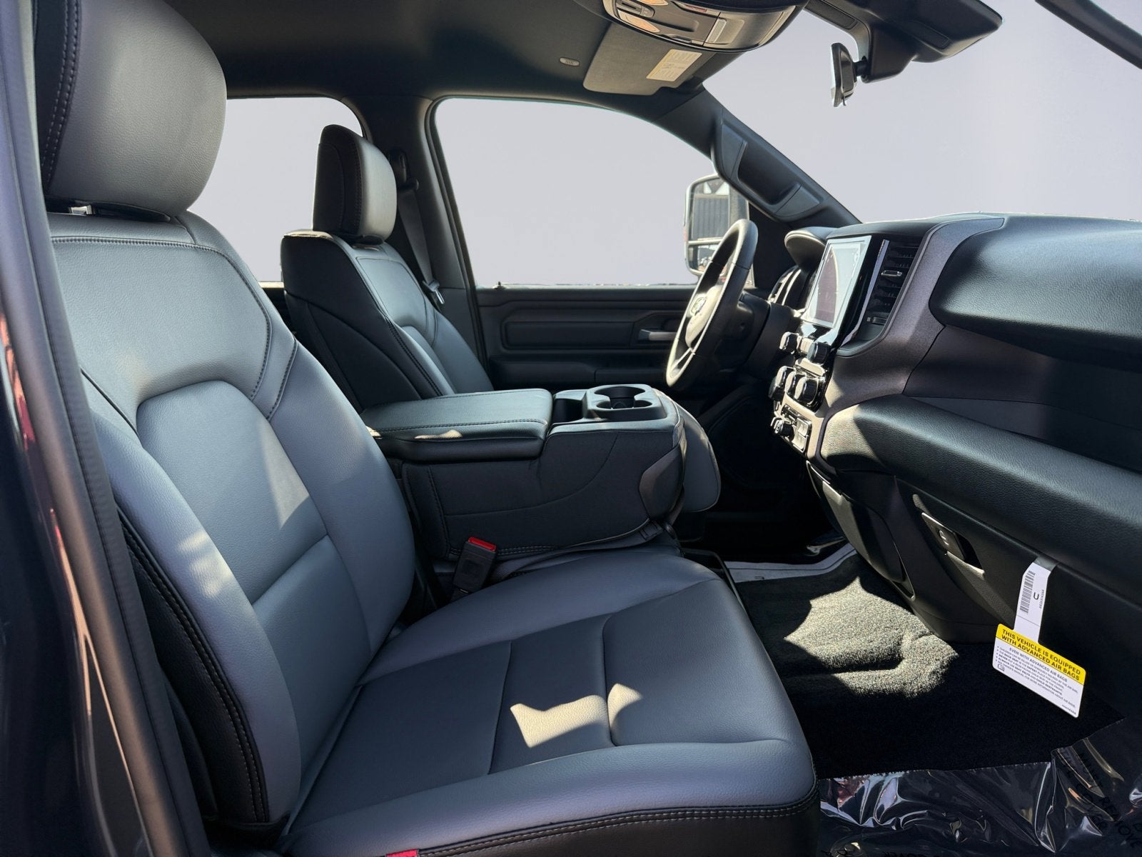 2025 RAM Ram 1500 RAM 1500 TRADESMAN CREW CAB 4X4 5'7' BOX