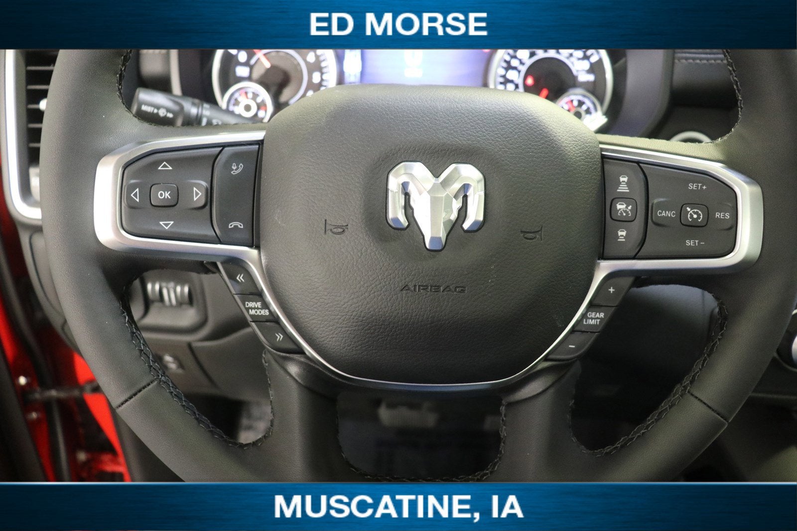 2025 RAM Ram 1500 RAM 1500 BIG HORN CREW CAB 4X4 5'7' BOX