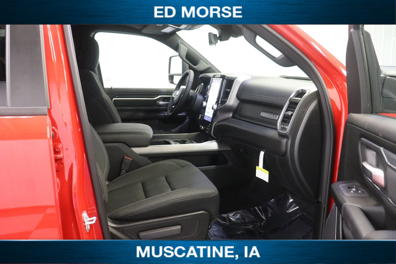 2025 RAM Ram 1500 RAM 1500 BIG HORN CREW CAB 4X4 5'7' BOX