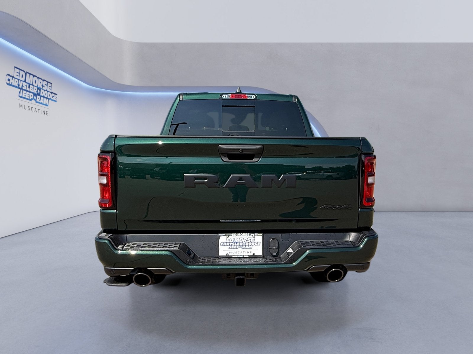 2026 RAM 1500 RAM 1500 EXPRESS CREW CAB 4X4 5'7' BOX
