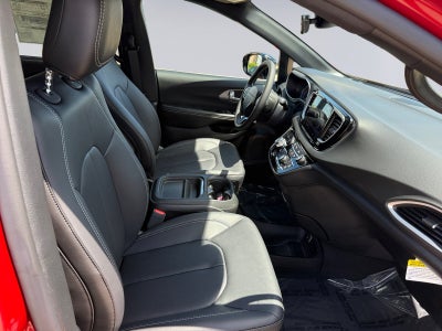 2027 Chrysler Pacifica PACIFICA LX