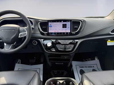 2027 Chrysler Pacifica PACIFICA SELECT AWD
