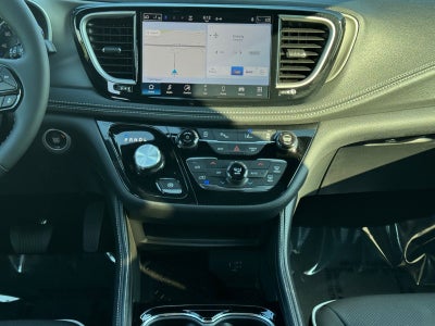 2027 Chrysler Pacifica PACIFICA LIMITED AWD