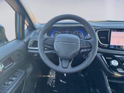 2027 Chrysler Pacifica PACIFICA LIMITED AWD