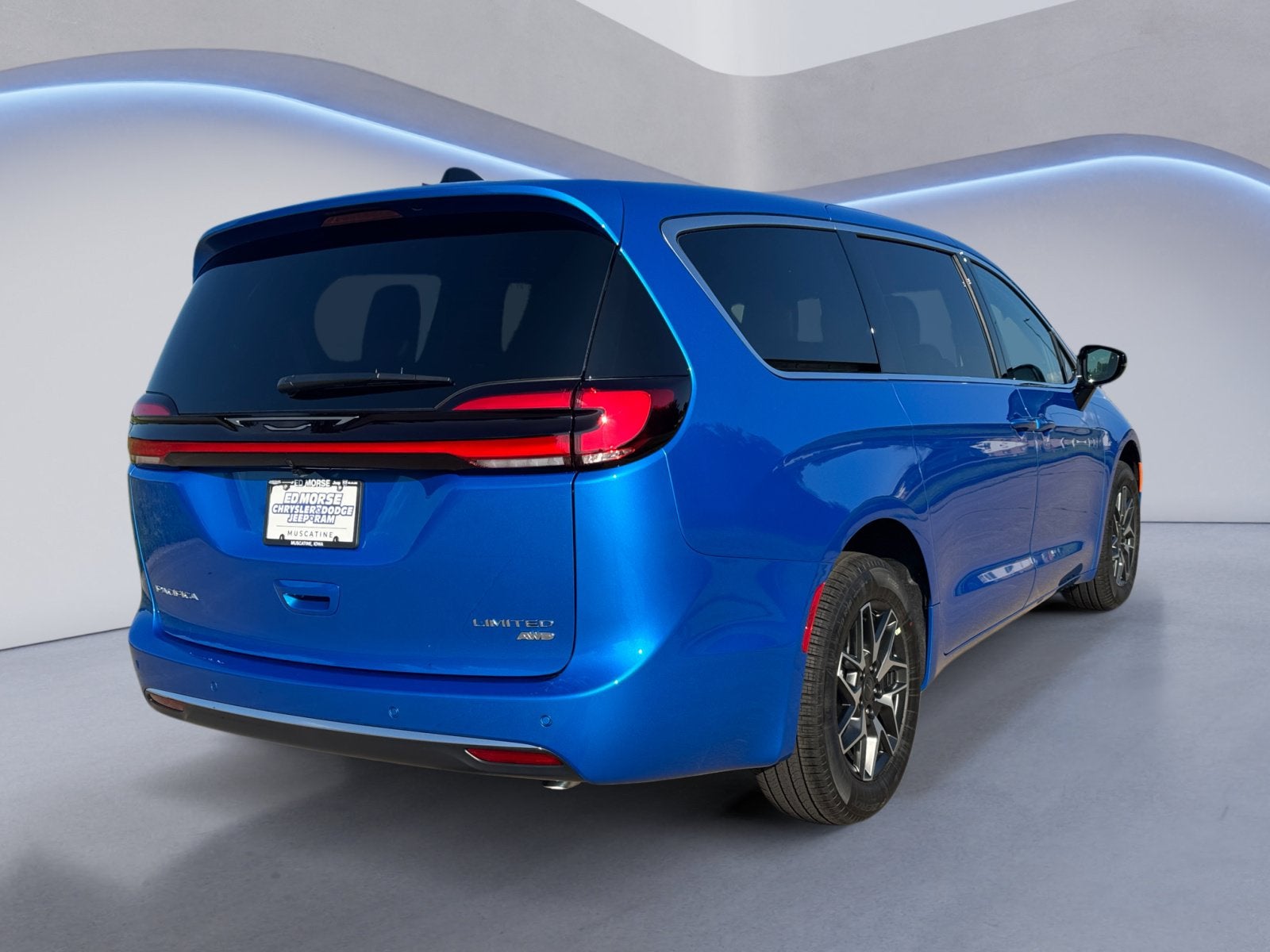 2027 Chrysler Pacifica PACIFICA LIMITED AWD