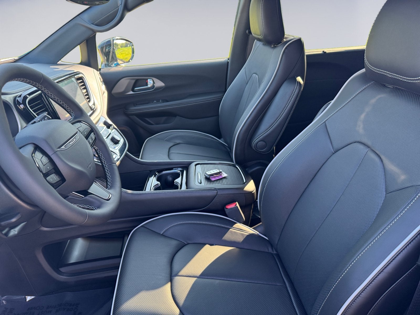 2027 Chrysler Pacifica PACIFICA LIMITED AWD