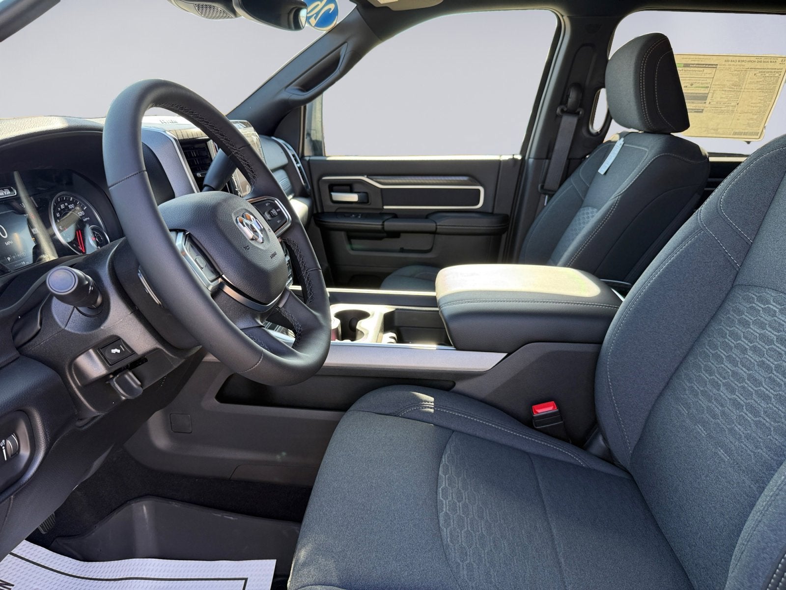 2026 RAM Ram 3500 RAM 3500 BIG HORN CREW CAB 4X4 6'4' BOX