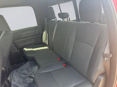 2026 RAM Ram 2500 RAM 2500 BLACK EXPRESS CREW CAB 4X4 6'4' BOX