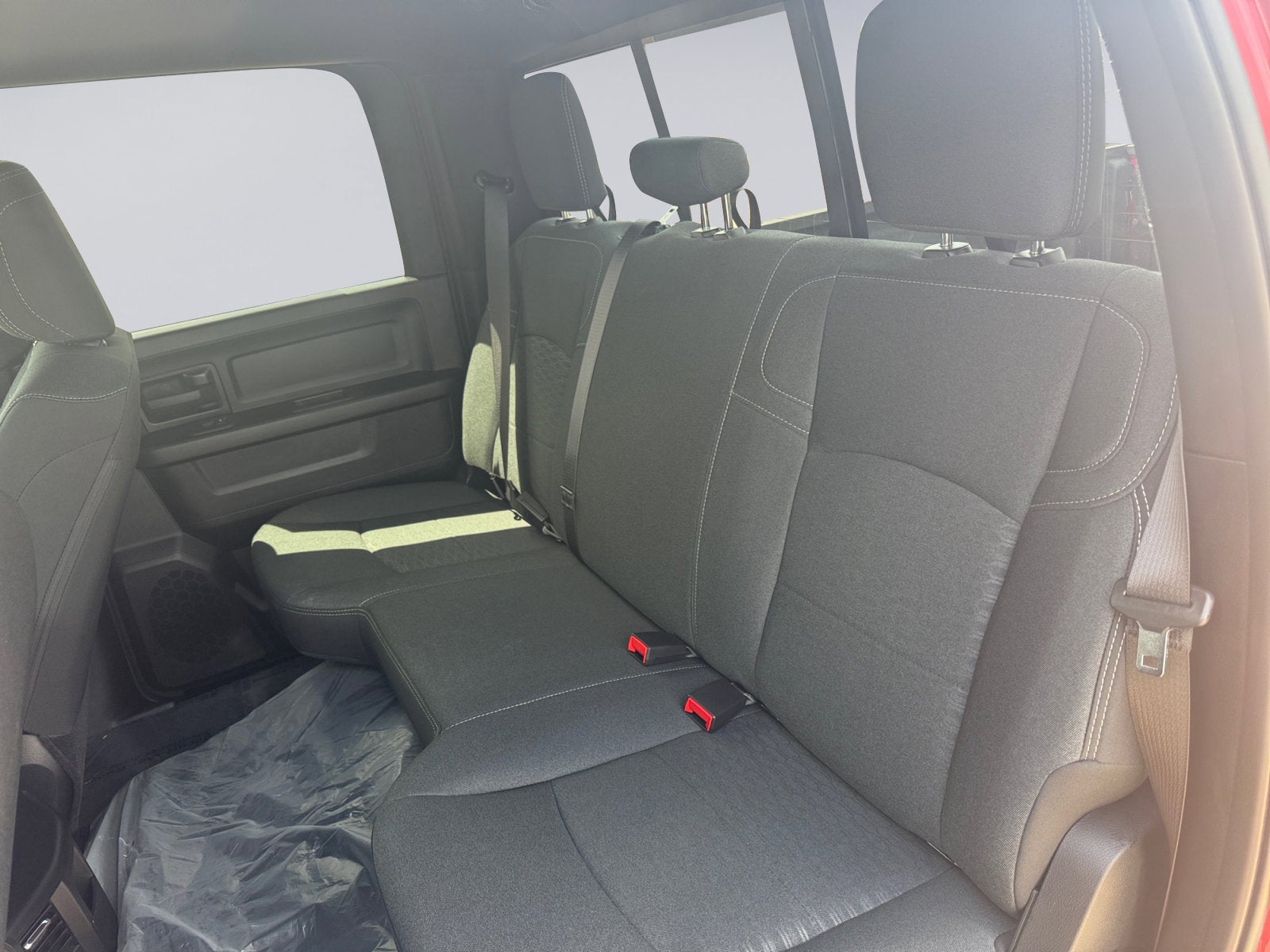 2026 RAM Ram 2500 RAM 2500 BLACK EXPRESS CREW CAB 4X4 6'4' BOX