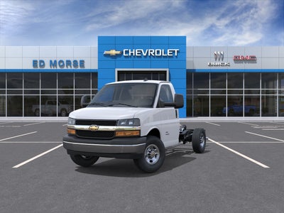2026 Chevrolet Express Cutaway 3500 1WT