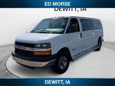 2004 Chevrolet Express Passenger 3500 NA