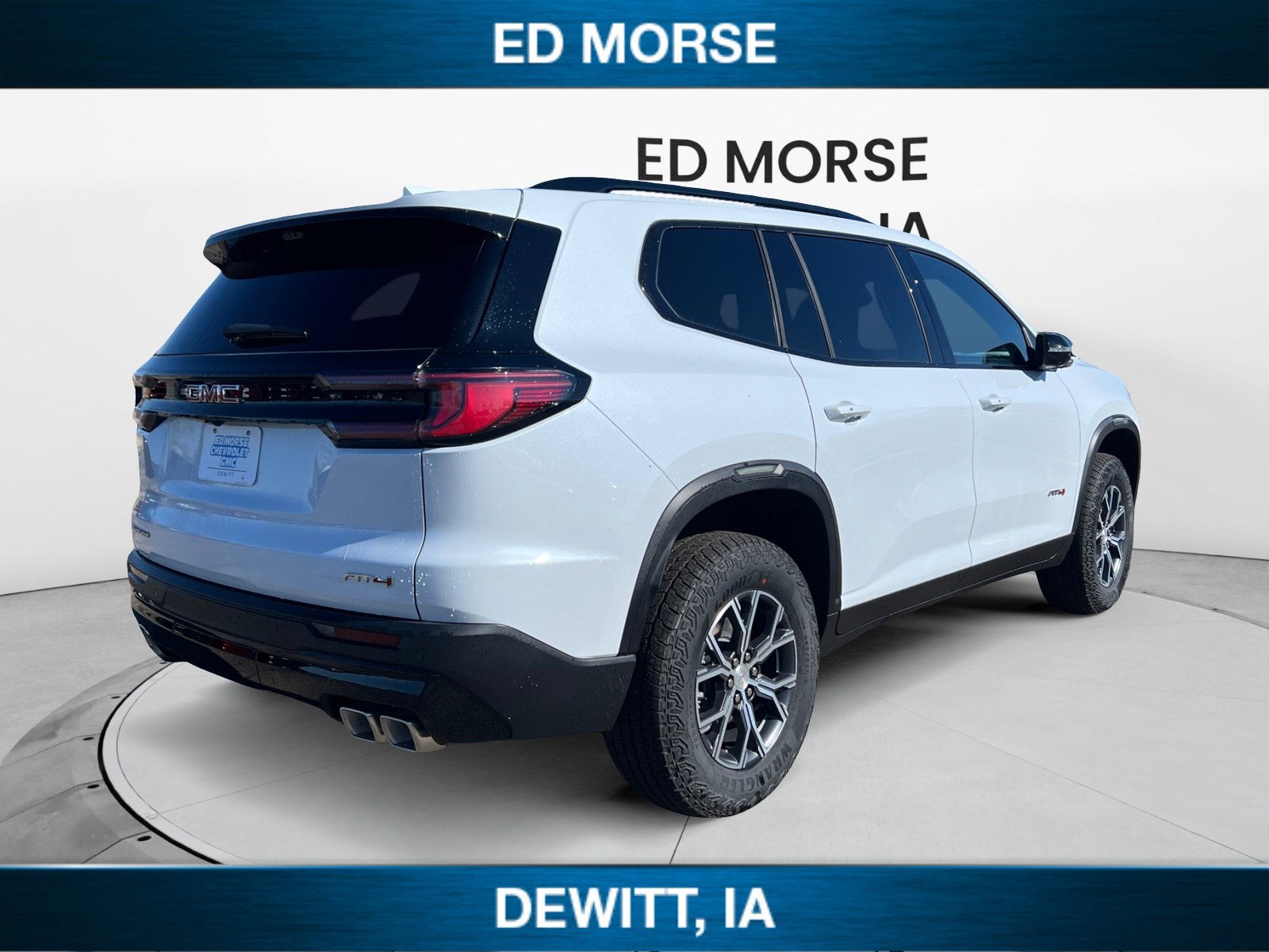 2026 GMC Acadia AT4