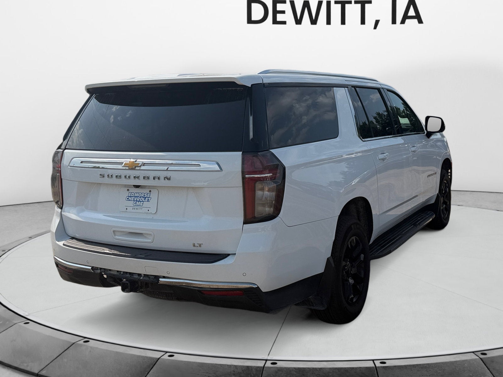 2021 Chevrolet Suburban LT