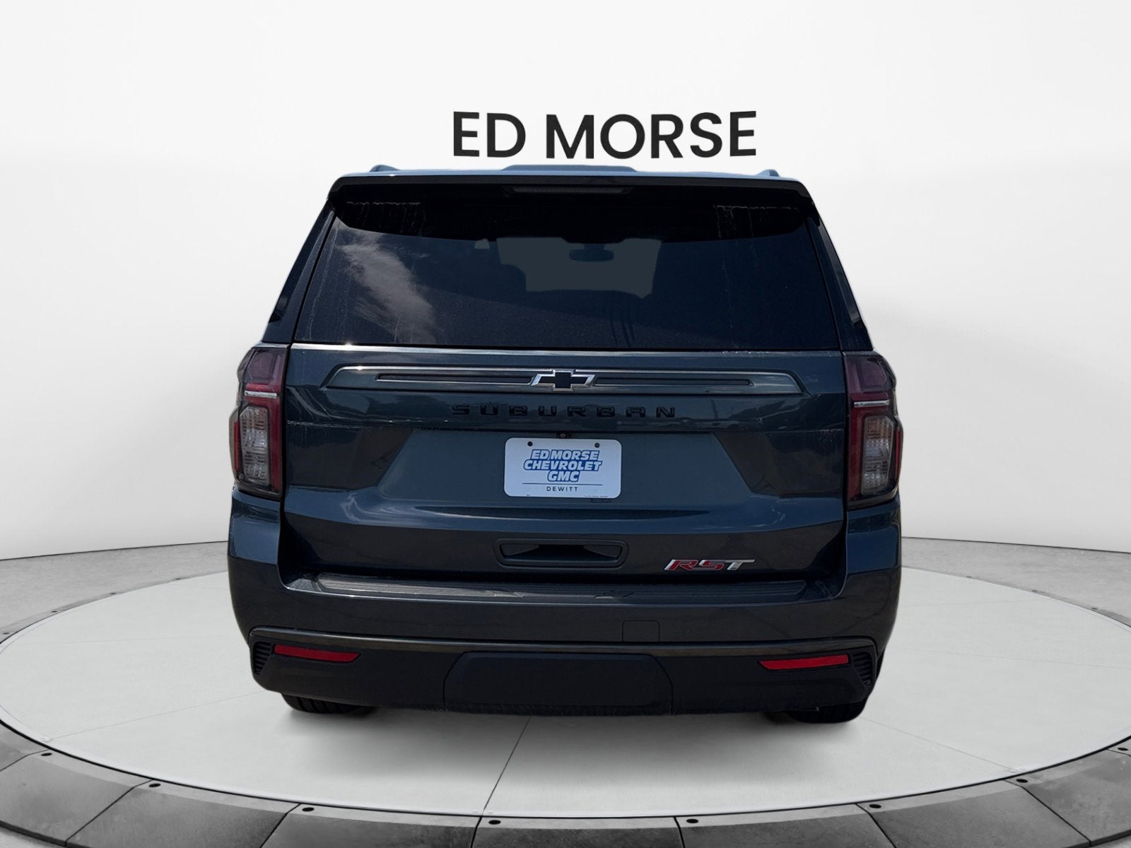 2021 Chevrolet Suburban RST