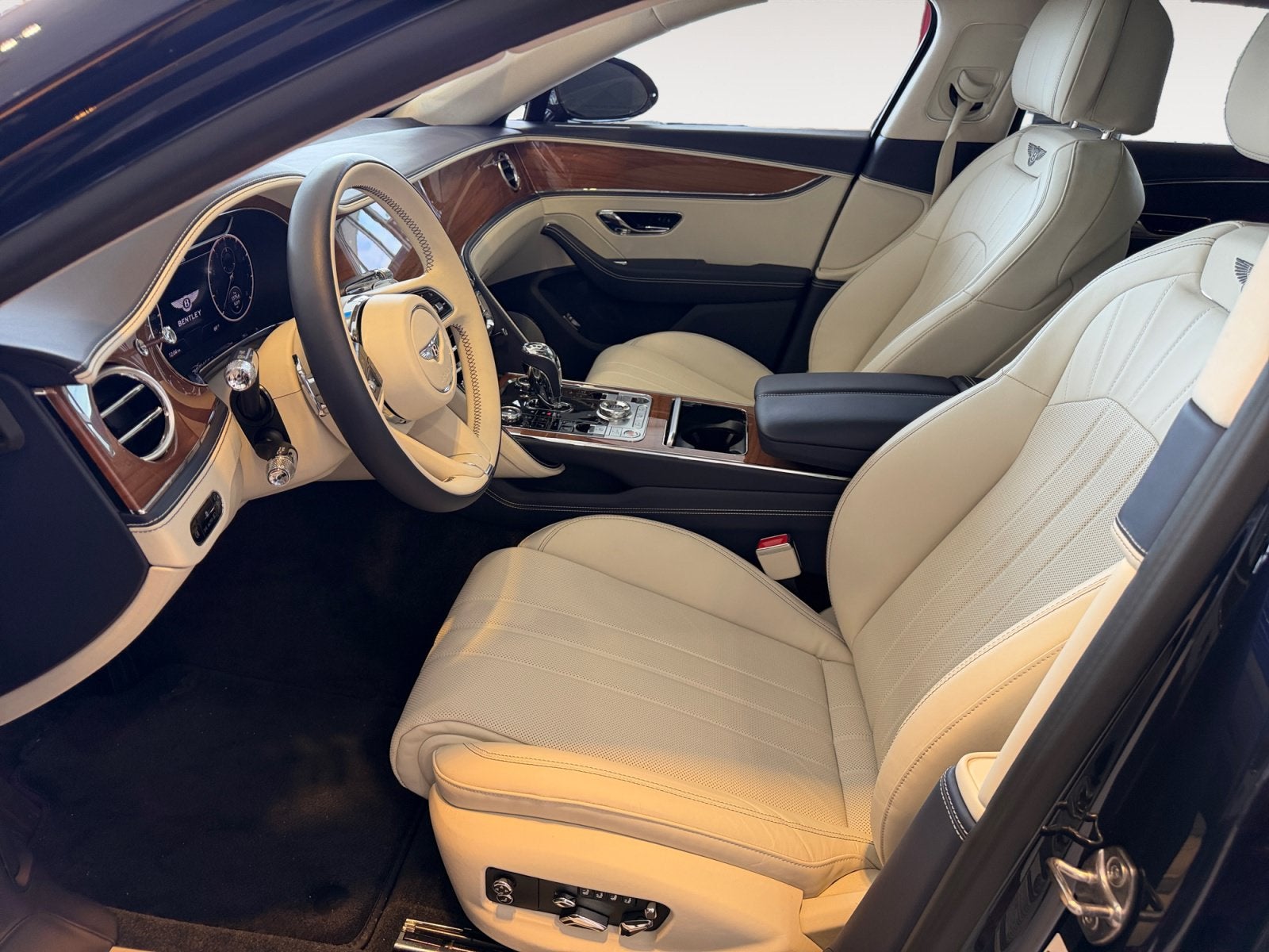 2024 Bentley Flying Spur S