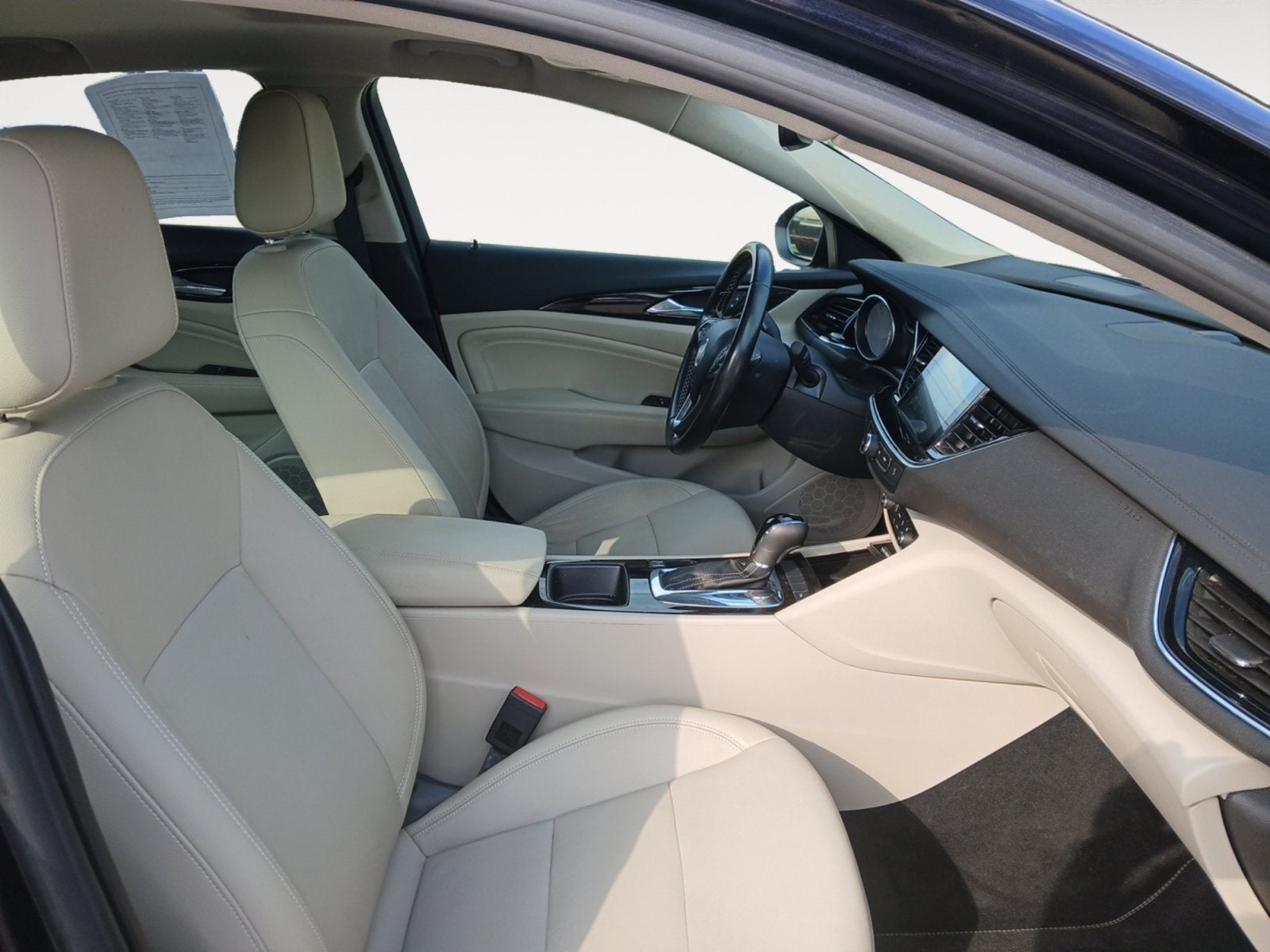 2018 Buick Regal Sportback Essence
